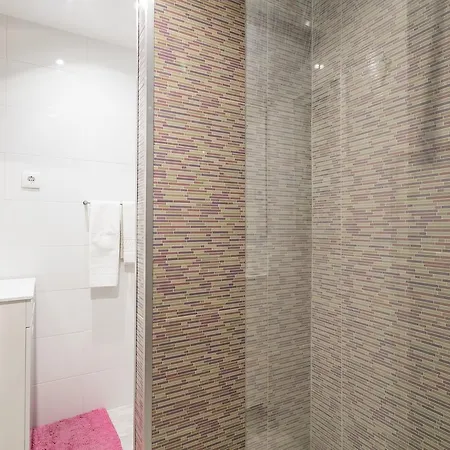 Purple Apartment Porto