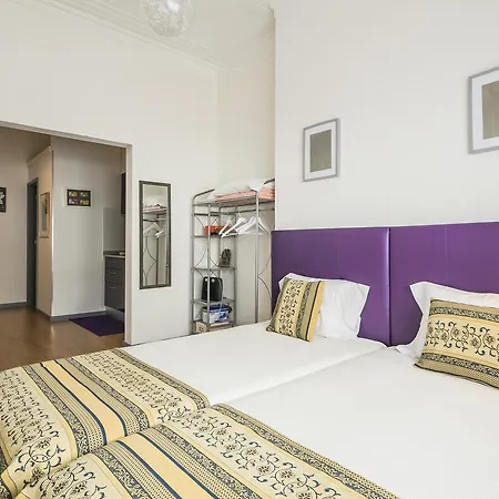 Purple Apartment Porto